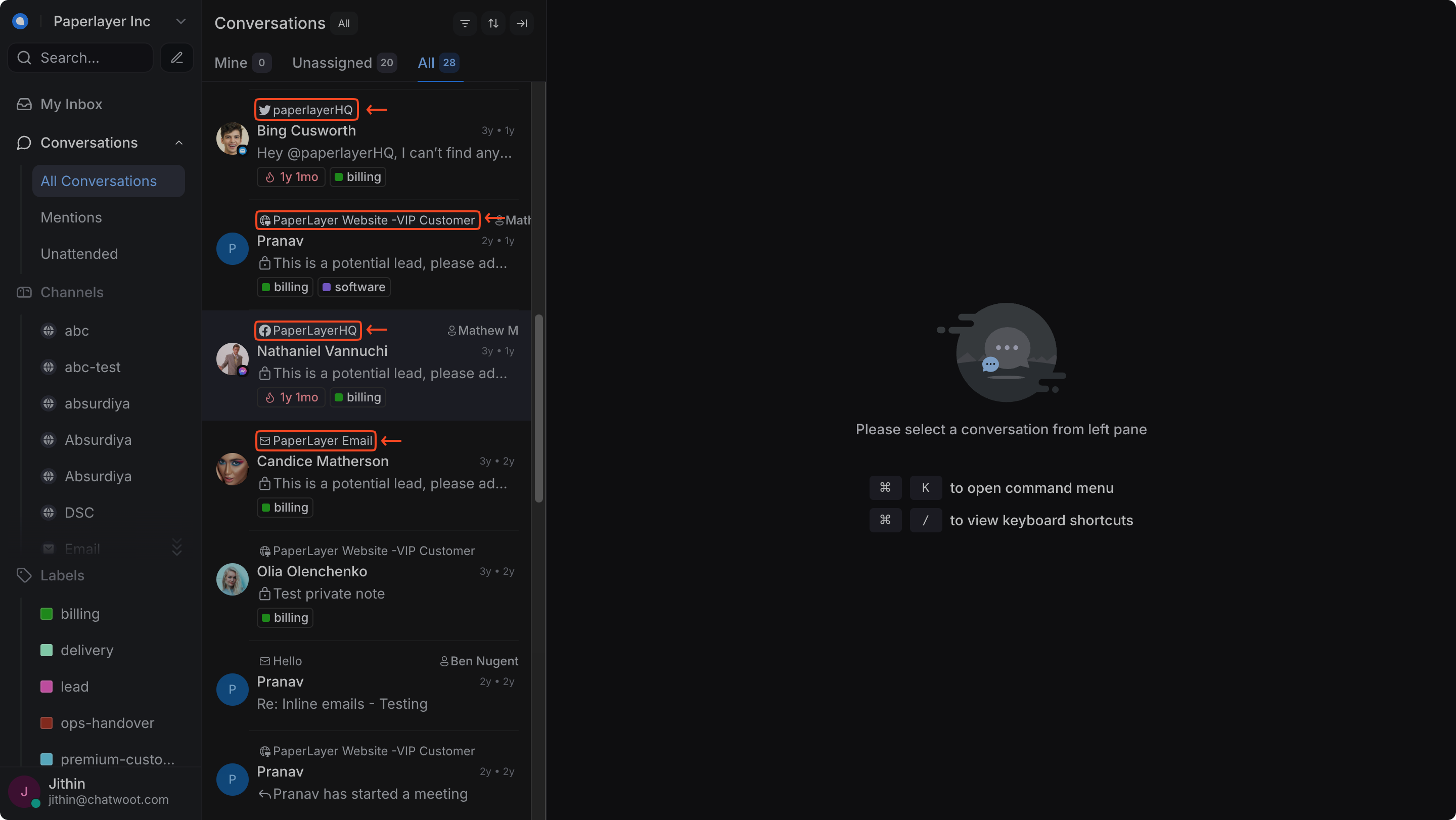 Workspace DialogHere com uma conversa em atendimento
